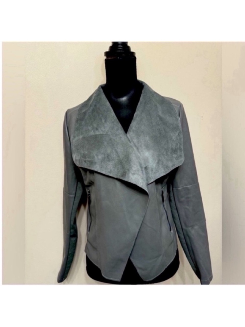NWT Bagatelle  Women’s Gunmetal Faux Leather Drape Collar Jacket S